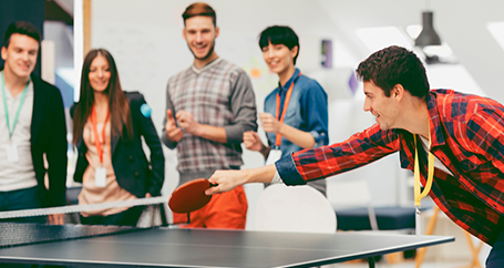 5 Benefits Small Business Employees Love : Farmers Insurance