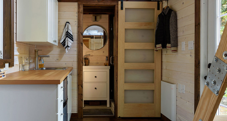 Living in a Tiny House : Farmers Insurance®